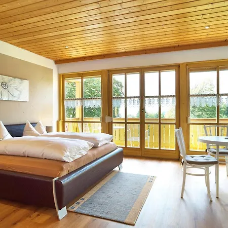 Haus Talblick Guest house